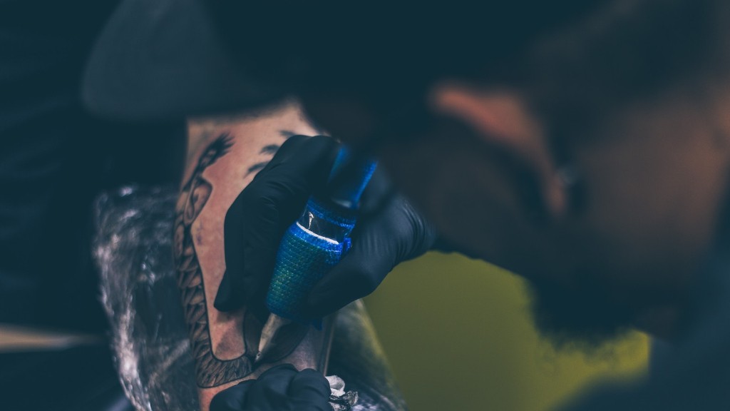 Como fazer uma tatuagem temporária durar mais com perfume